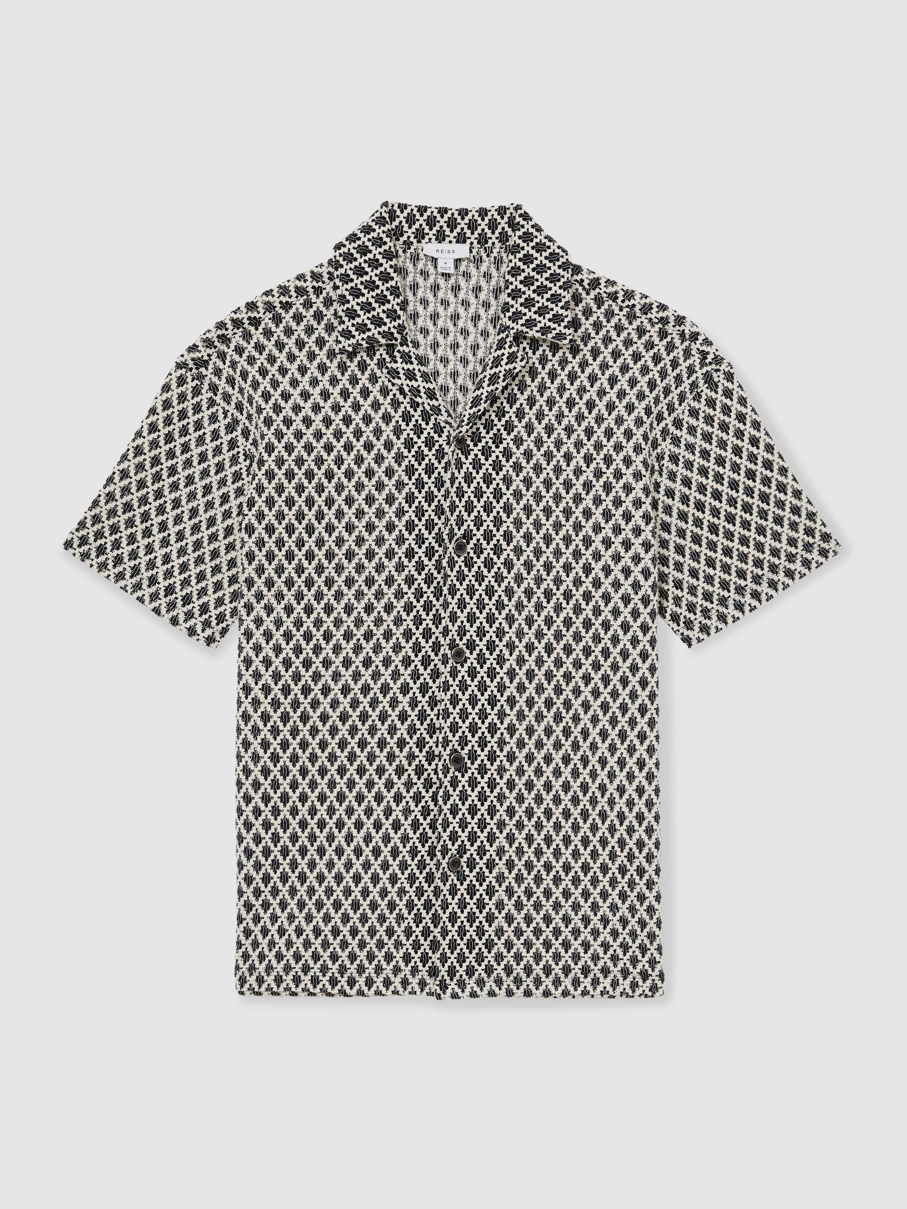 Geometric-Crochet Cuban-Collar Shirt in Navy/White Product Image