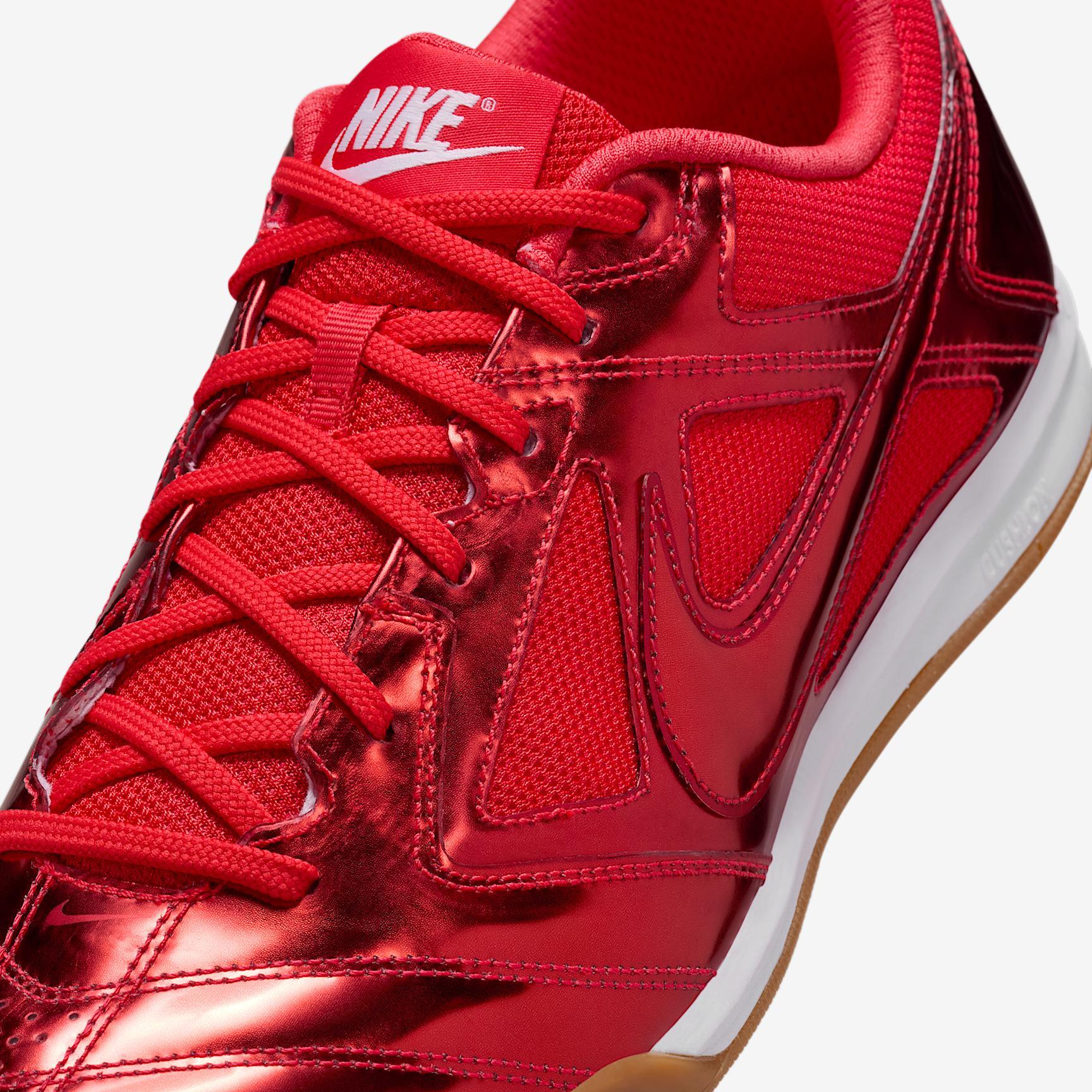 Nike Gato LV8 Men's Shoes Product Image