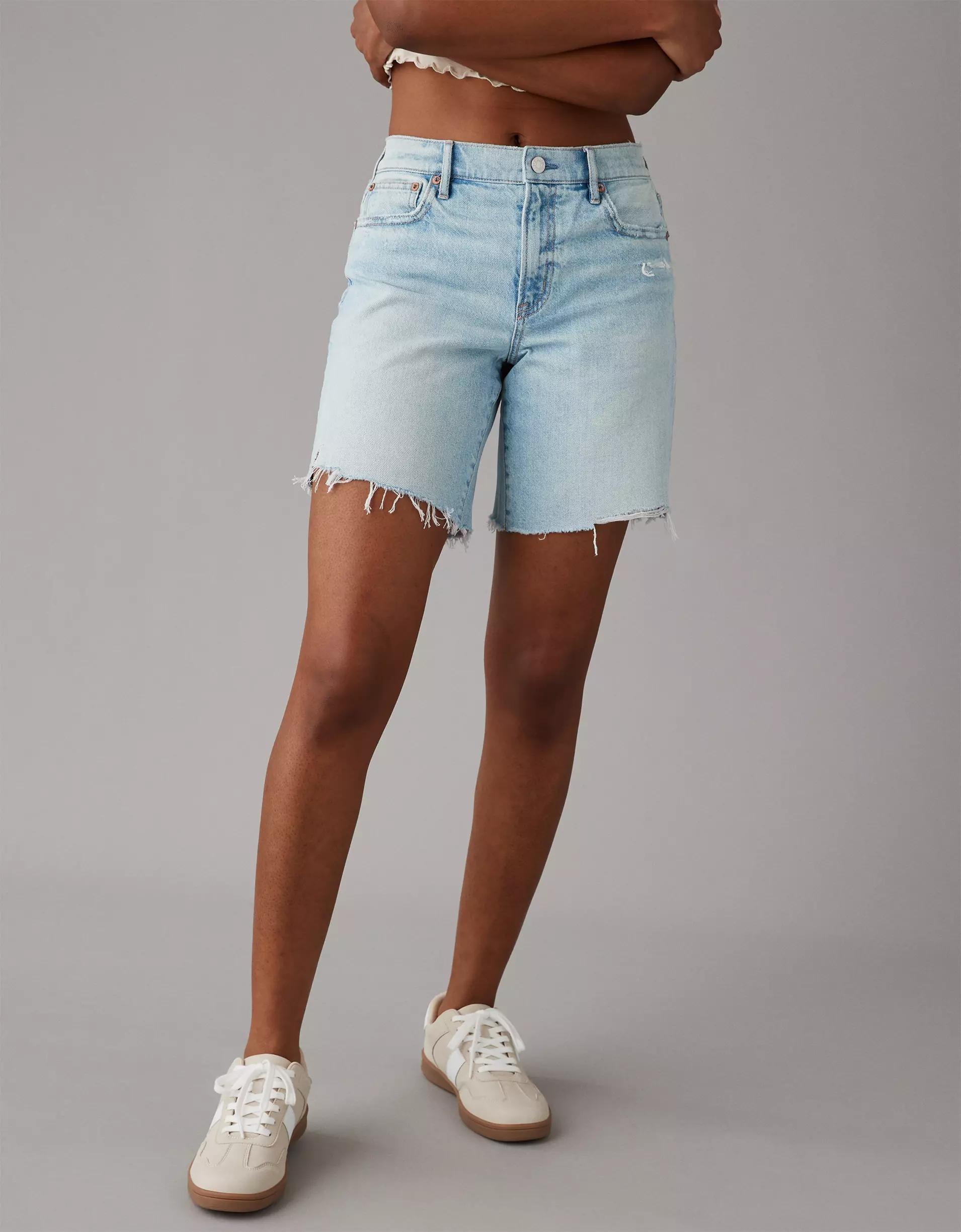 AE 8" Strigid Perfect Denim Bermuda Short Product Image
