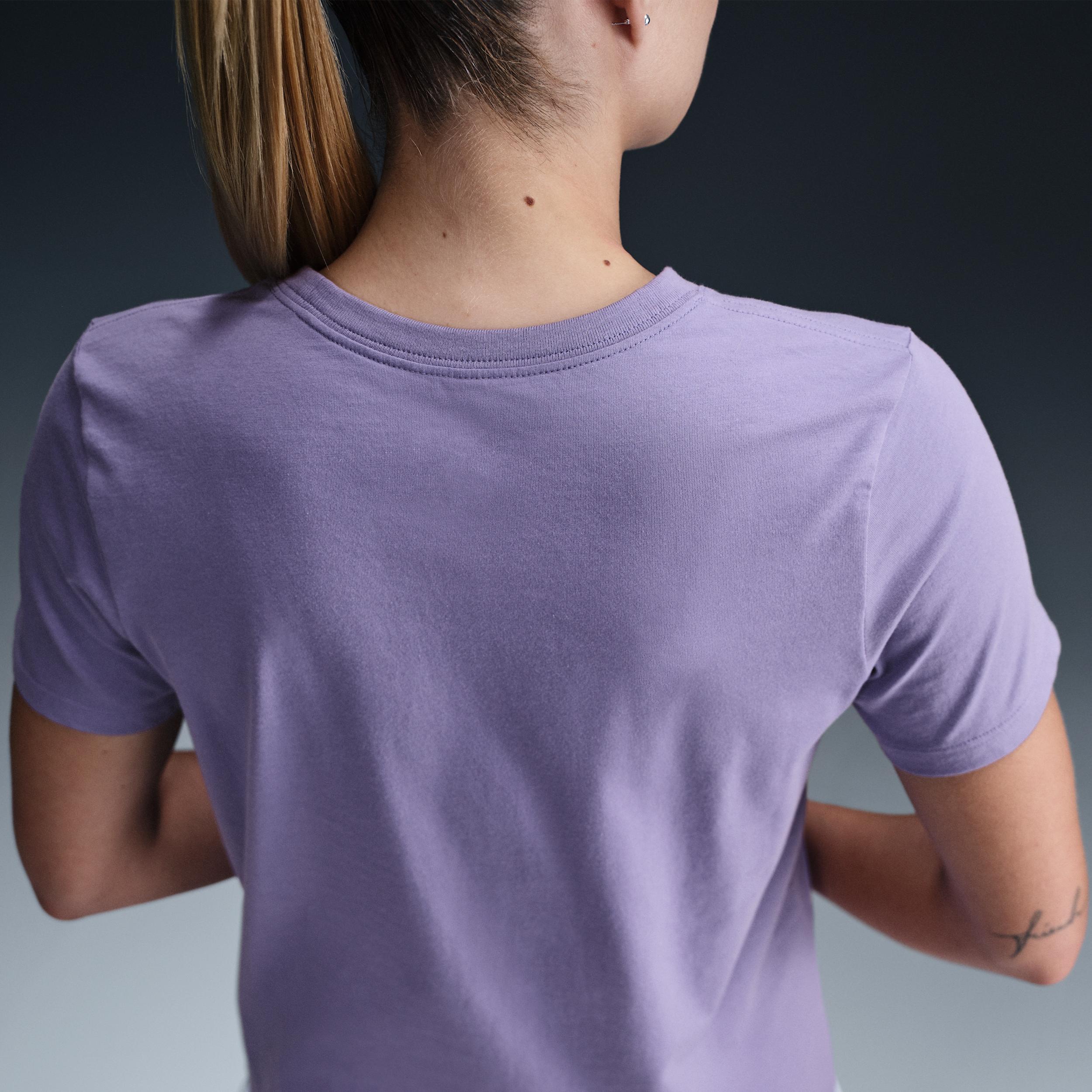 Women's Nike Sportswear Essentials Logo T-Shirt Product Image