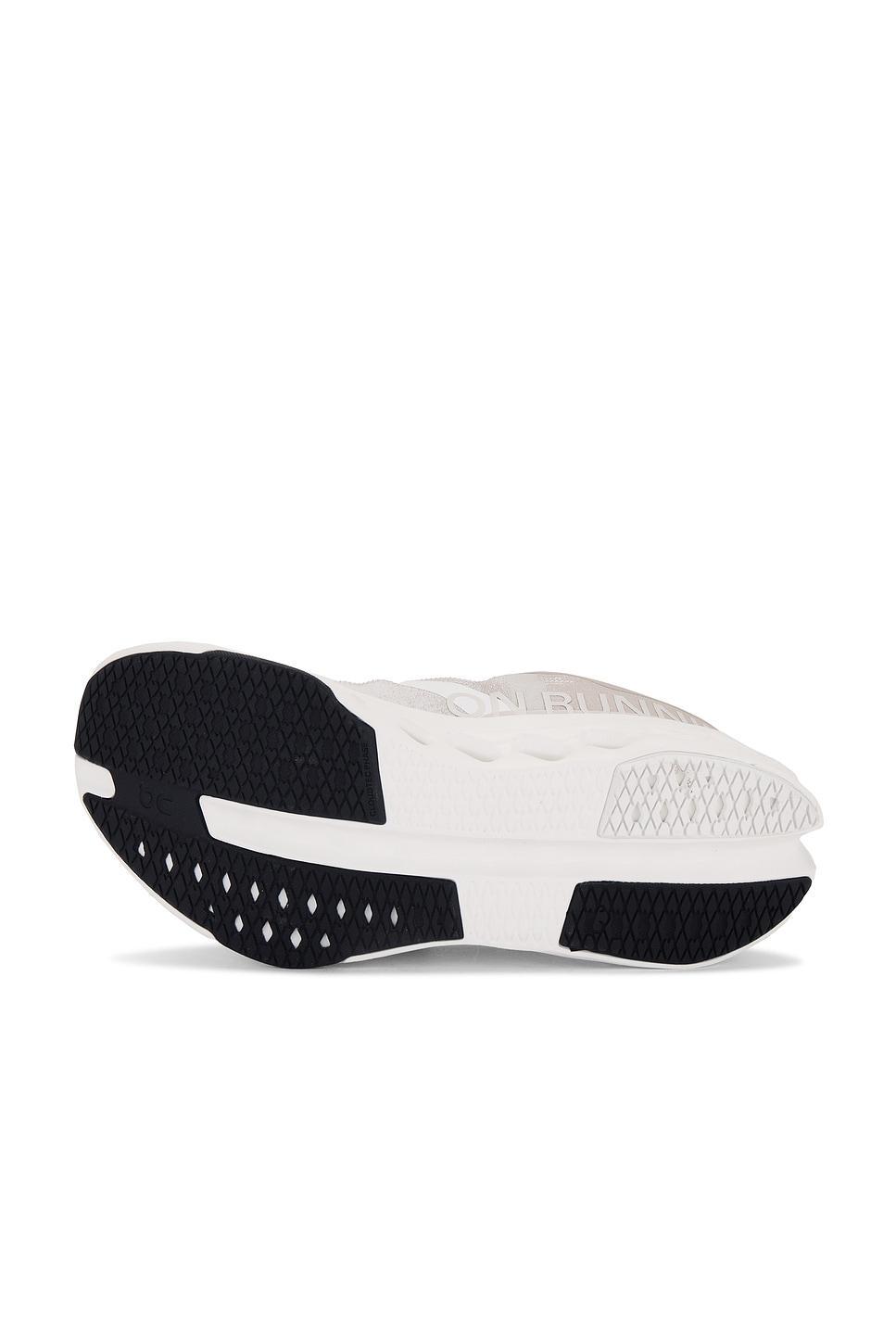 Cloudsurfer Next Sneaker Product Image