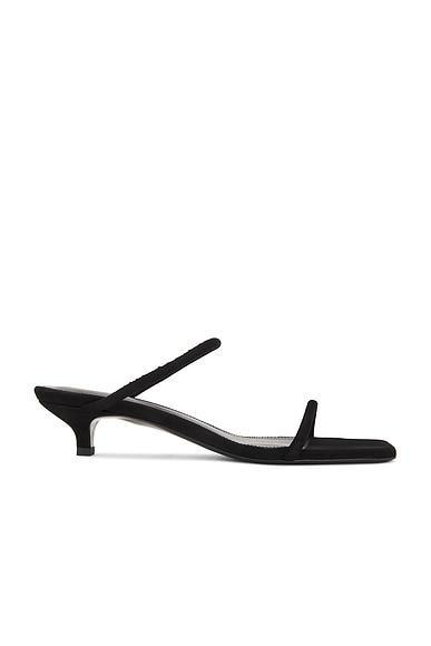 Minimalist Sandals Product Image