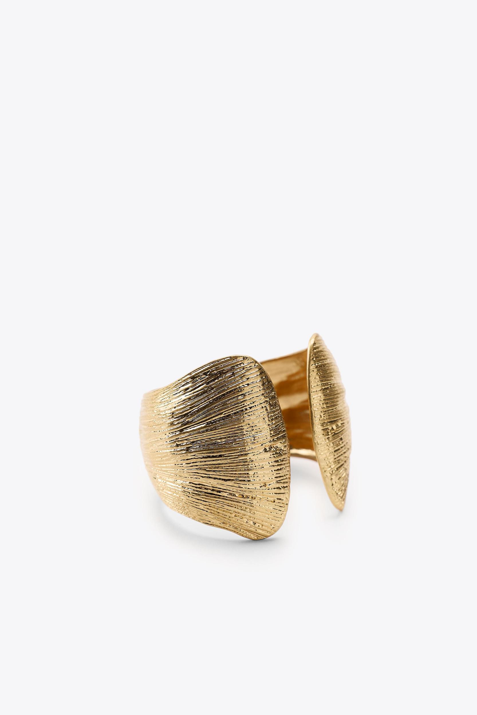 TEXTURED RIGID BRACELET Product Image
