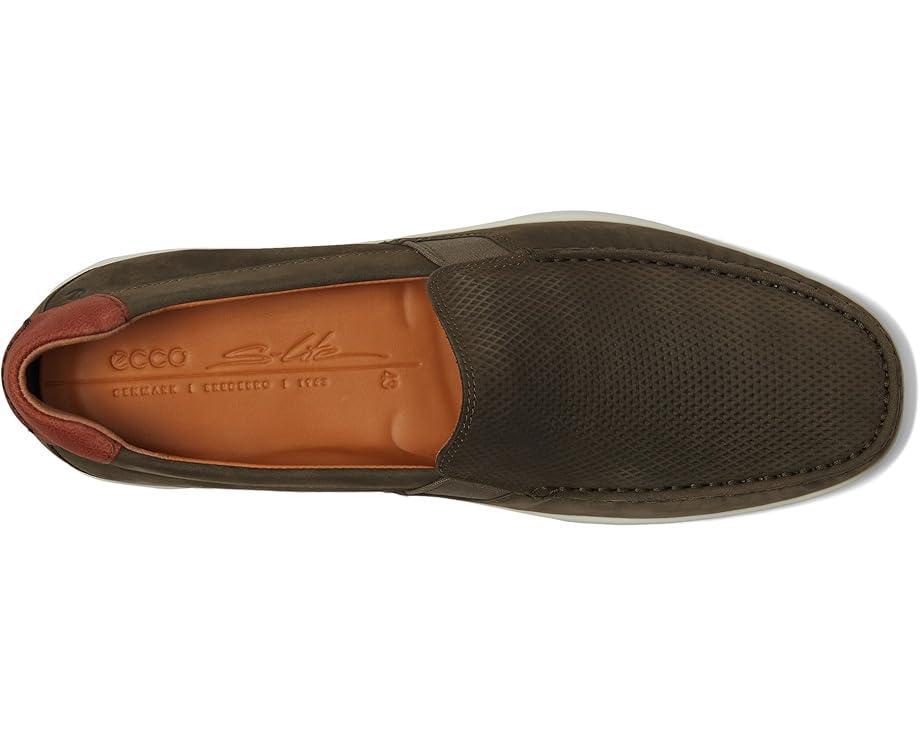 Soft 7 Slip-On 2.0 Perforated Product Image