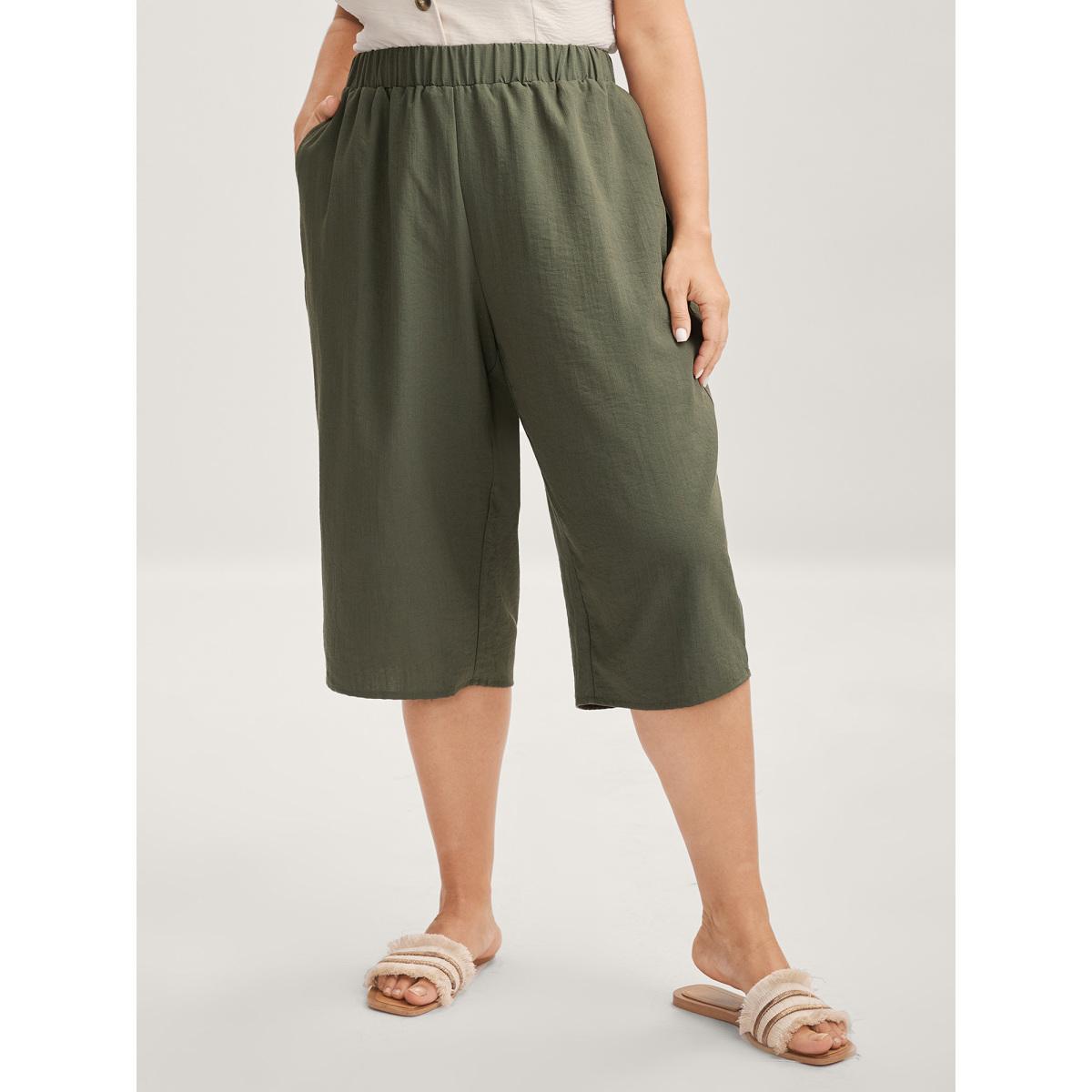 Plus Size Stretchy Waist Straight-Leg Capri Pants Women ArmyGreen Resort Straight Leg Mid Rise Vacation Pants BloomChic 22-24/3X Product Image