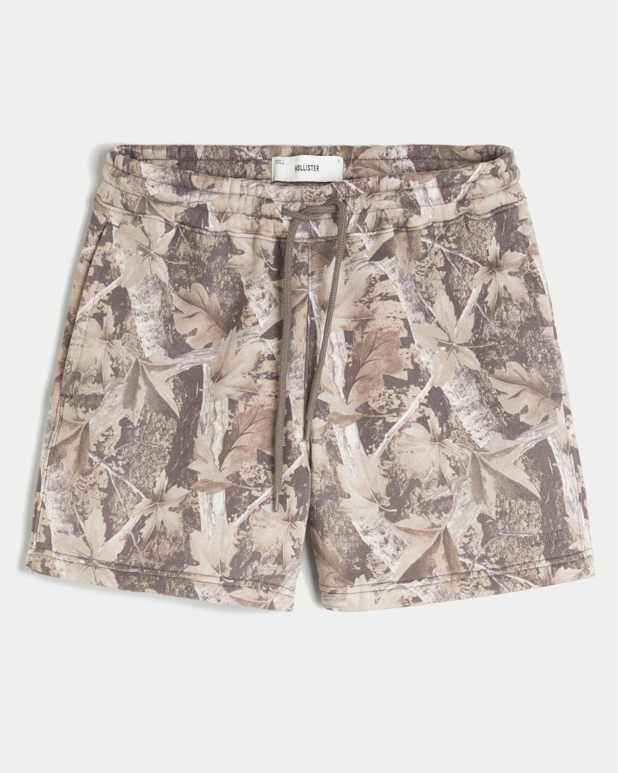 Mid-Thigh Loose Fleece Shorts Product Image
