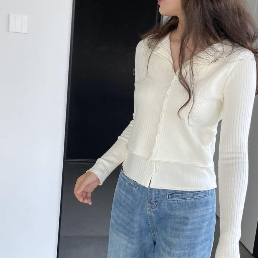 Plain Ribbed Cardigan Product Image