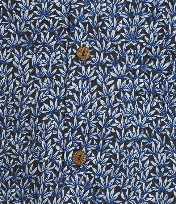 Caribbean Jacquard Mini Fan Leaf Print Short Sleeve Woven Camp Shirt Product Image