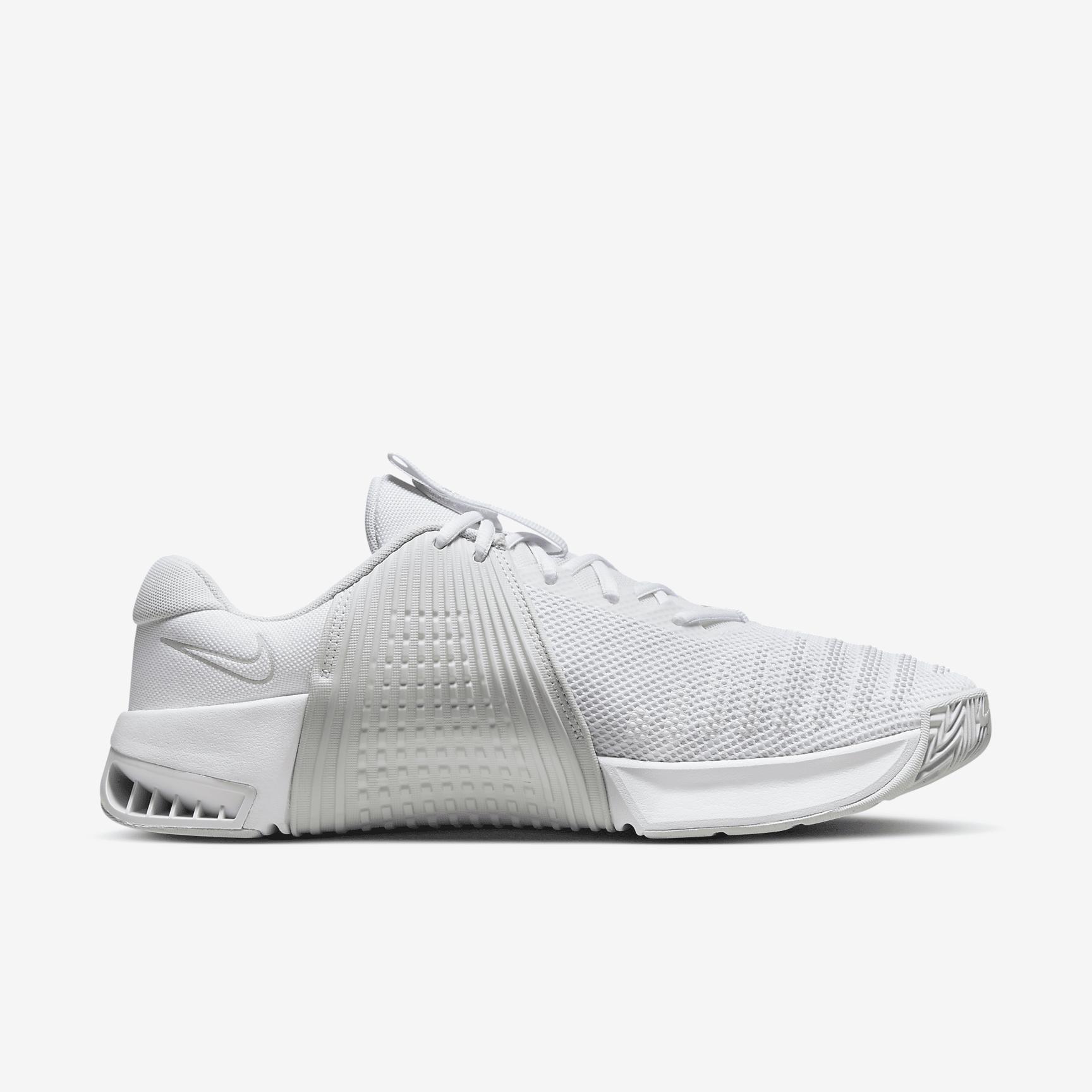 Nike Men's Metcon 9 Workout Shoes Product Image