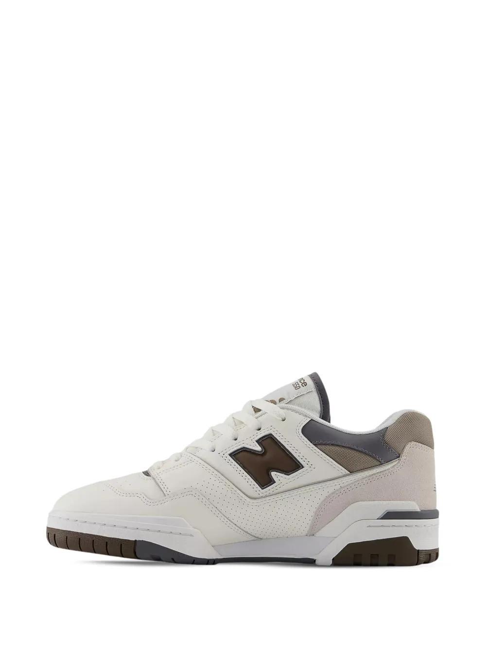 550 sneakers Product Image