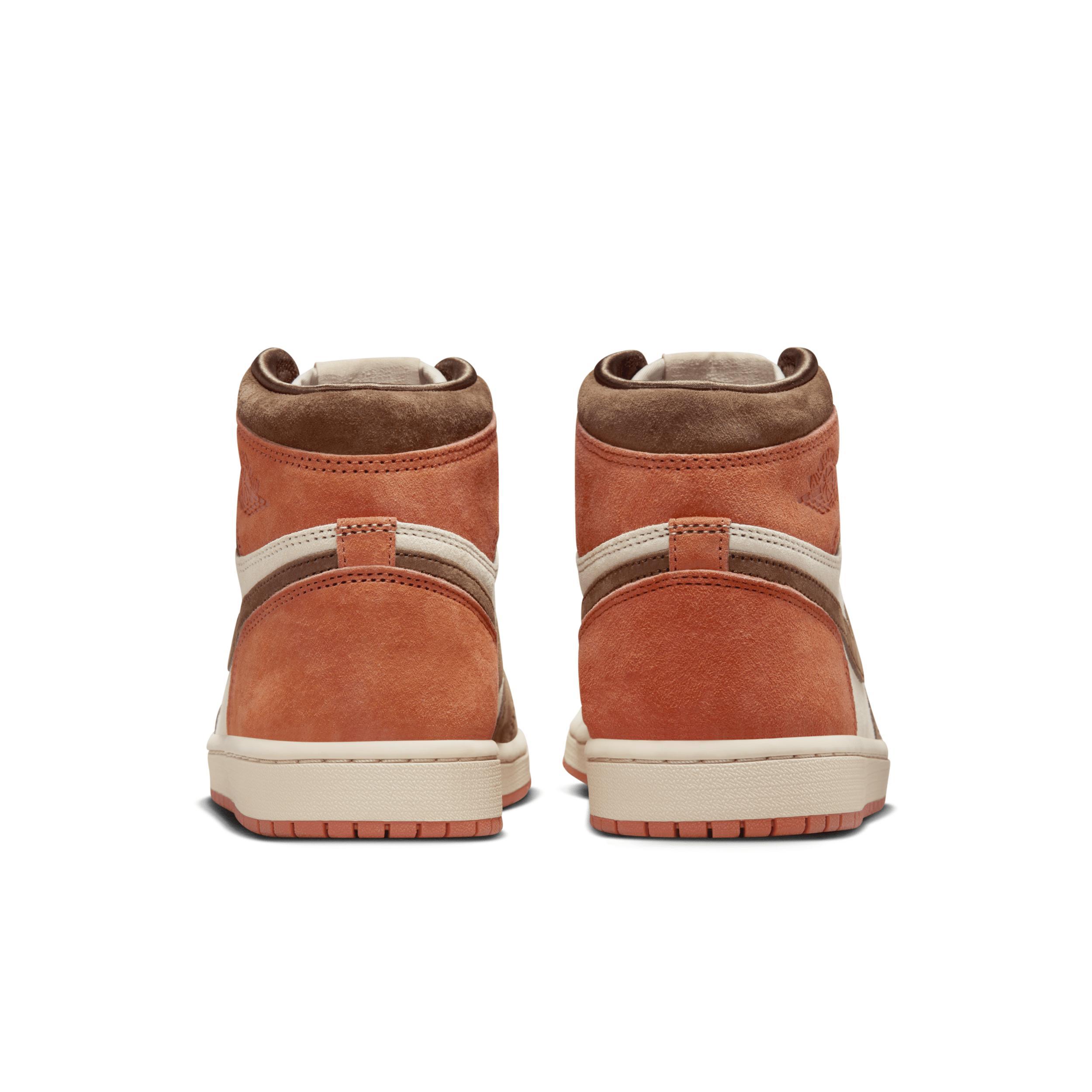 Jordan Womens Jordan Retro 1 High OG - Womens Basketball Shoes Product Image