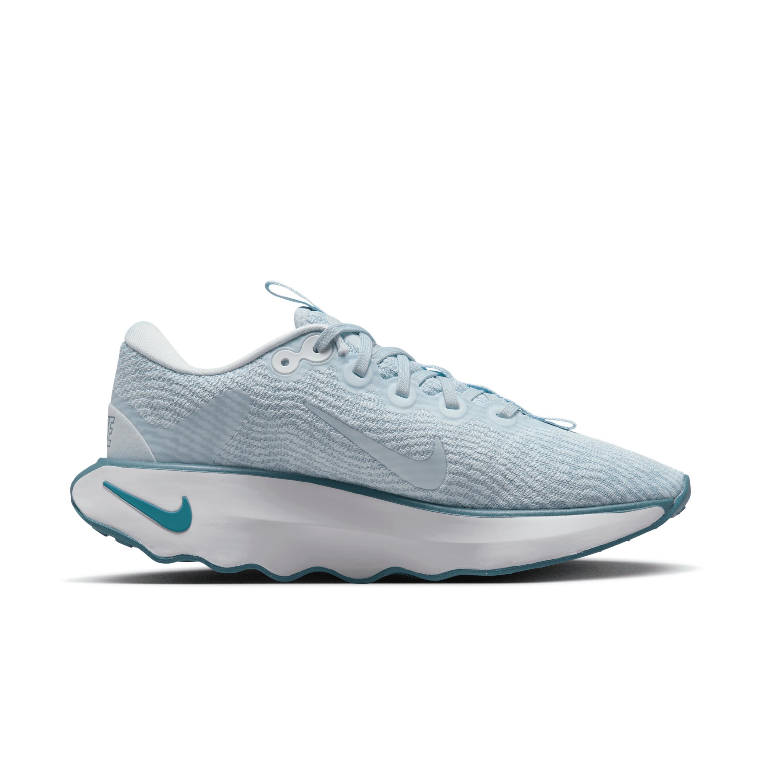 Nike Women's Motiva Walking Shoes Product Image