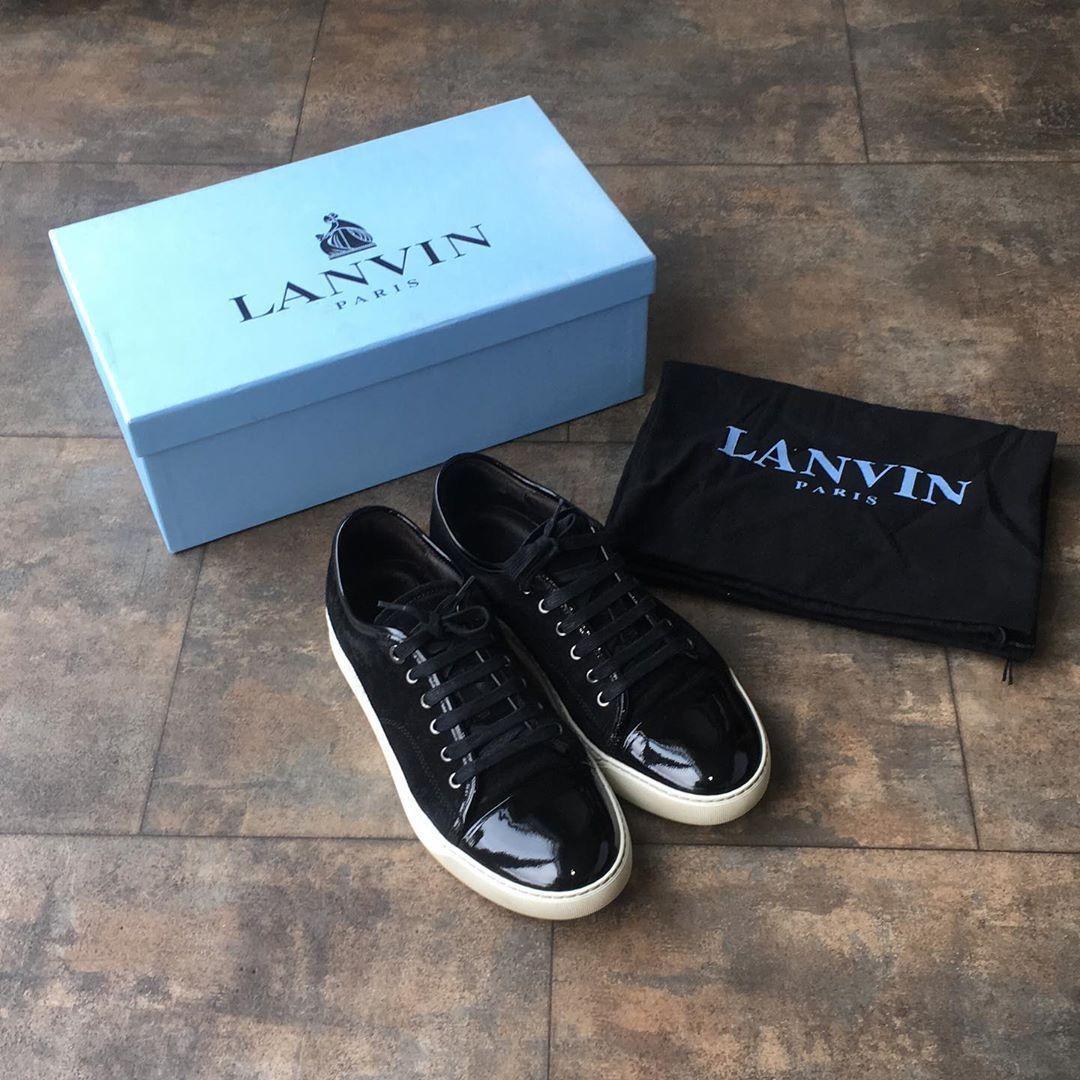 Navy DBB1 Sneakers Product Image