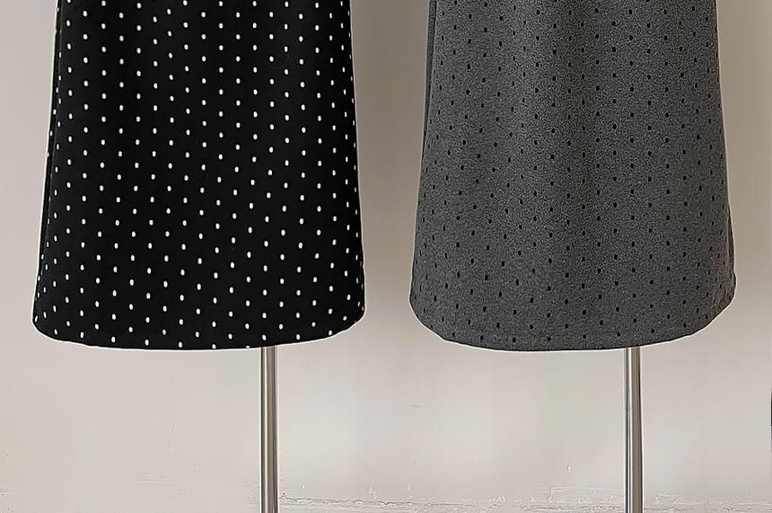 Elastic Waist Dotted Fleece-Lined Midi A-Line Skirt Product Image
