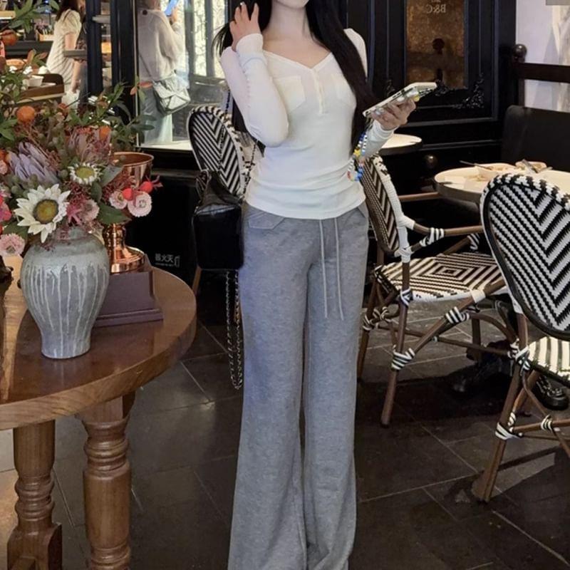 Long-Sleeve Plain Henley T-Shirt Product Image
