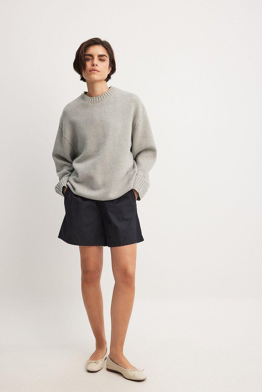 Cotton Elastic Waist Long Shorts Product Image