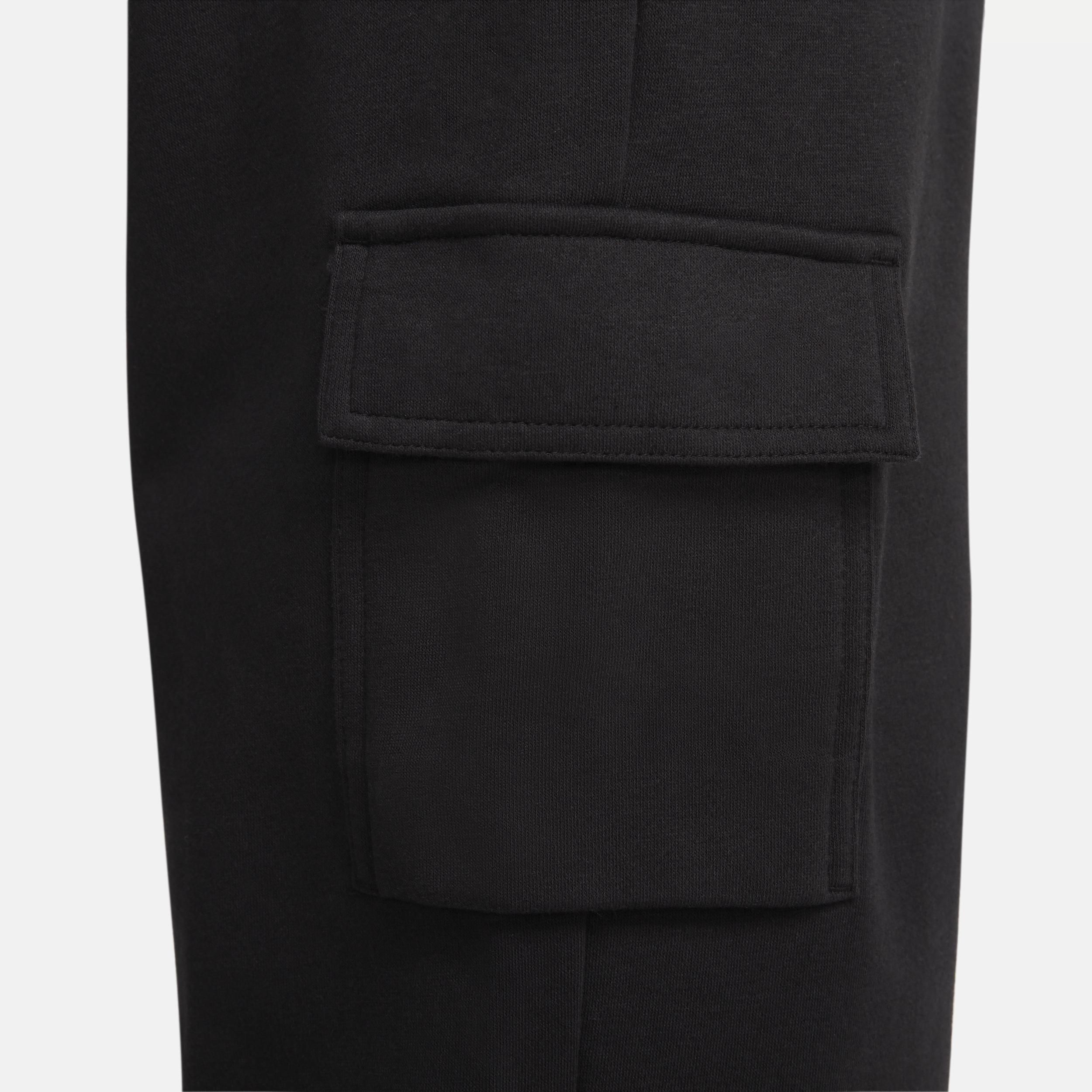 Women's Nike Sportswear Club Fleece Midrise Cargo Pants, Size: XL, Black Product Image