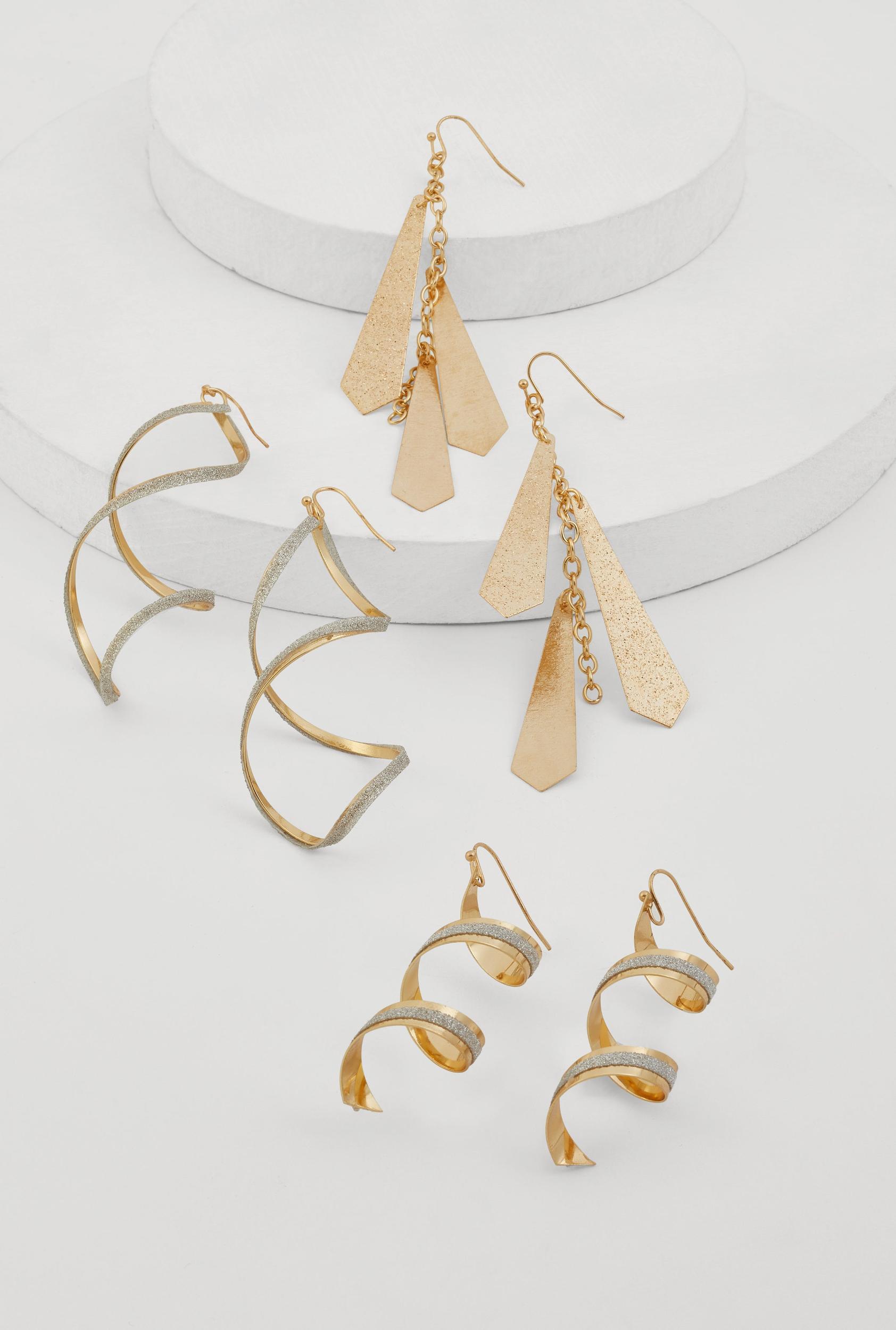Cubic Zirconia Y Necklace and Drop Earrings Female Product Image