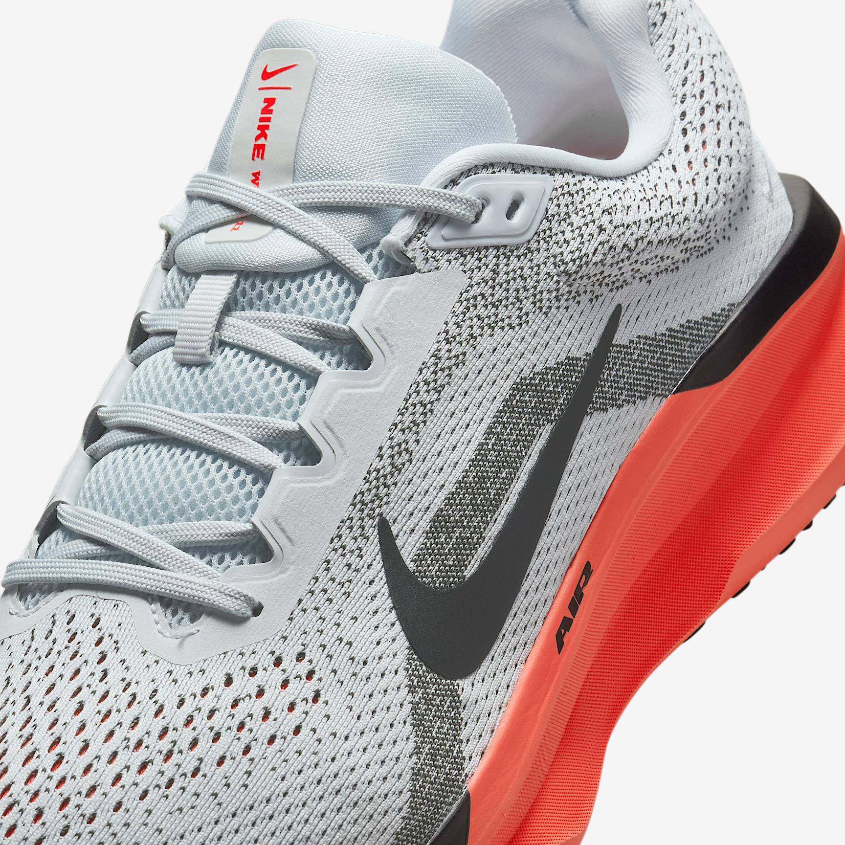 Nike Winflo 11 Men's Road Running Shoes (Extra Wide) Product Image