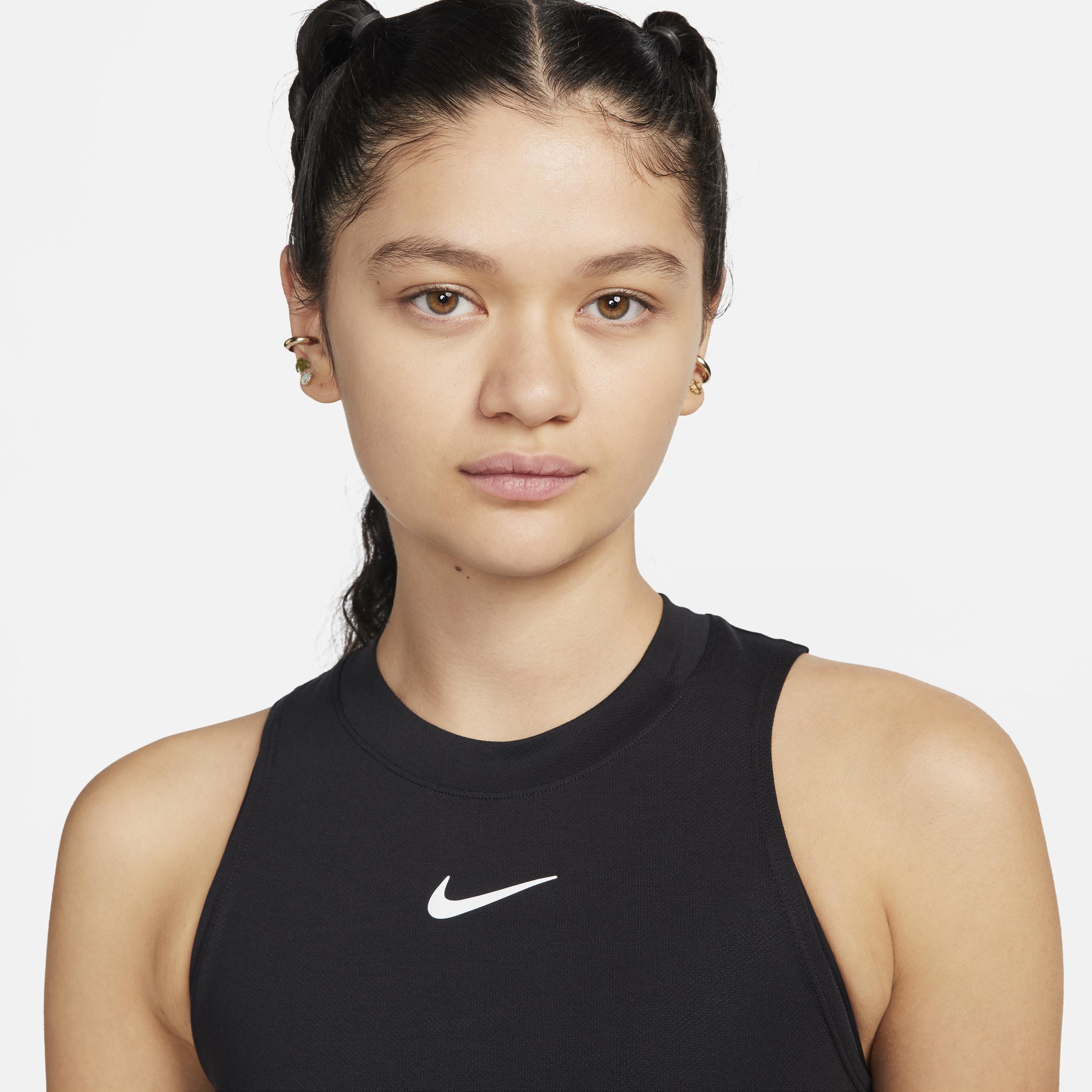 NikeCourt Advantage Women's Dri-FIT Tennis Tank Top Product Image