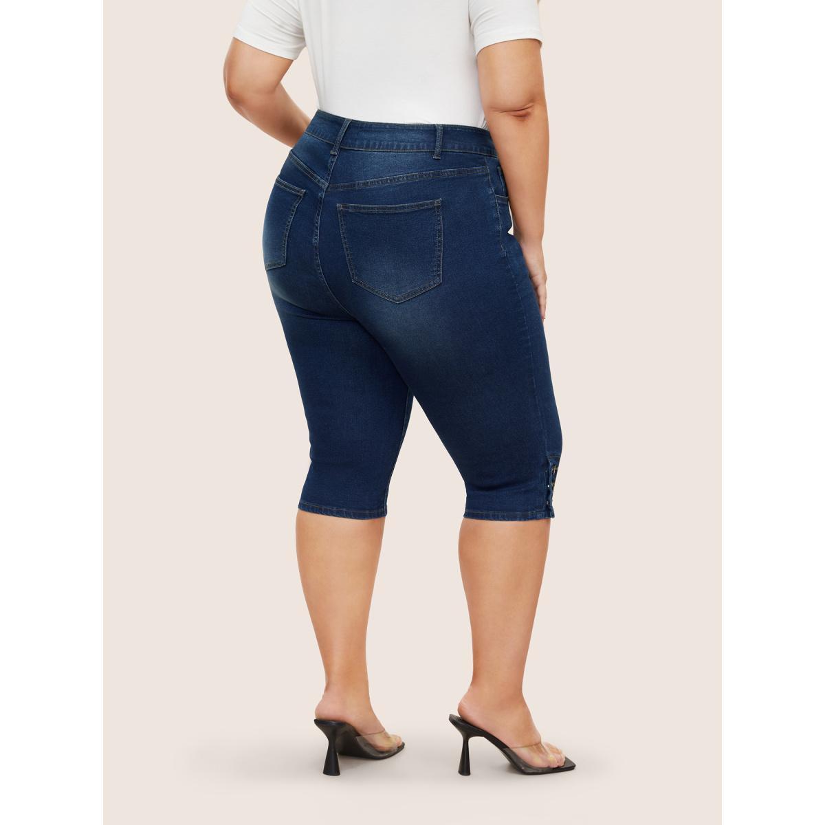 Plus Size High stretch Dark Wash Button Hem Cropped Jeans Women Blue Elegant Button High stretch Slanted pocket Jeans BloomChic 18/2X Product Image