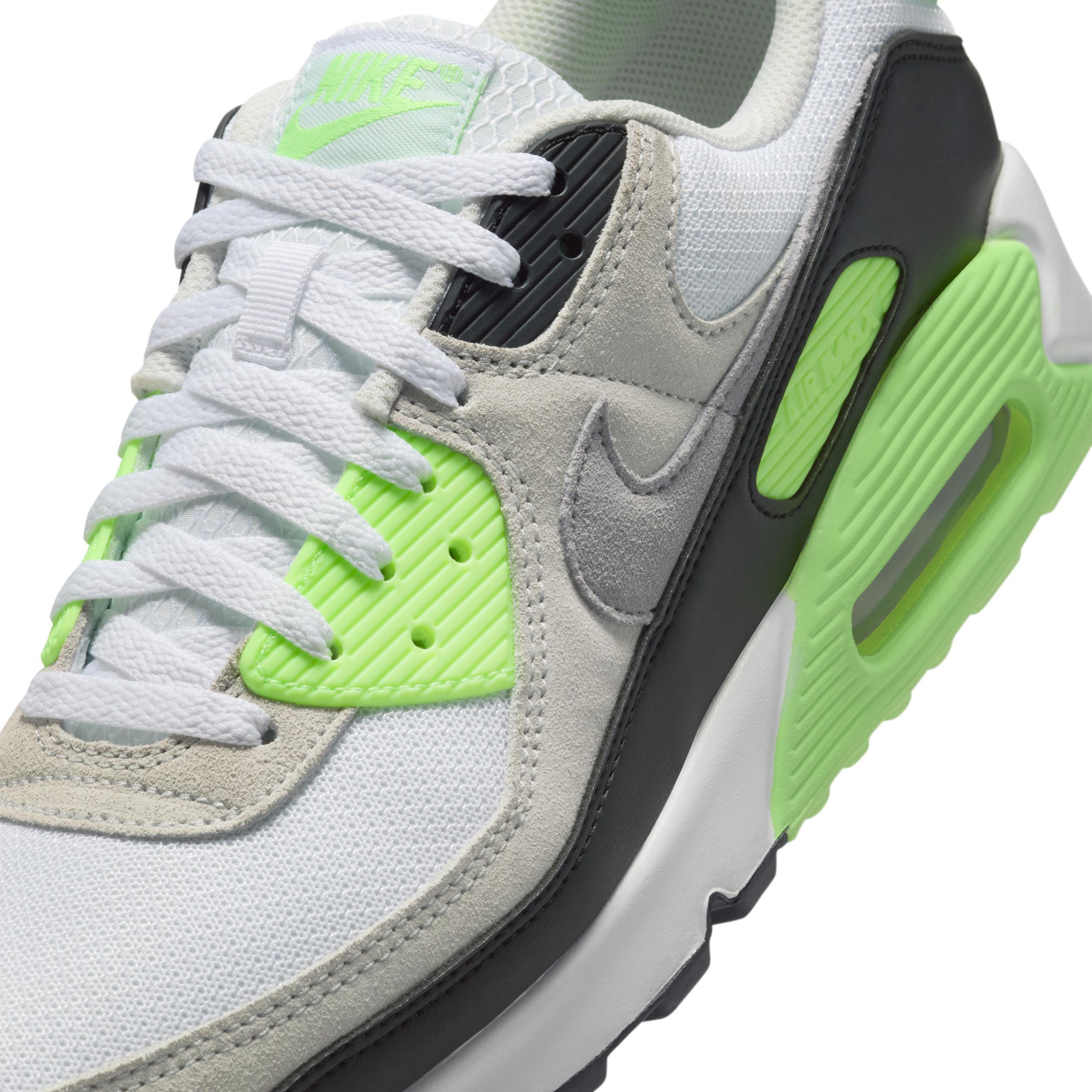 Nike Men's Air Max 90 Shoes Product Image