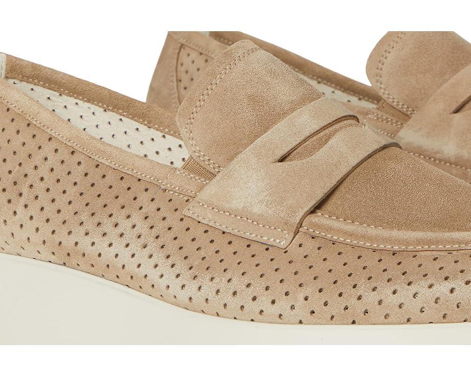 Capri Sneakers Product Image