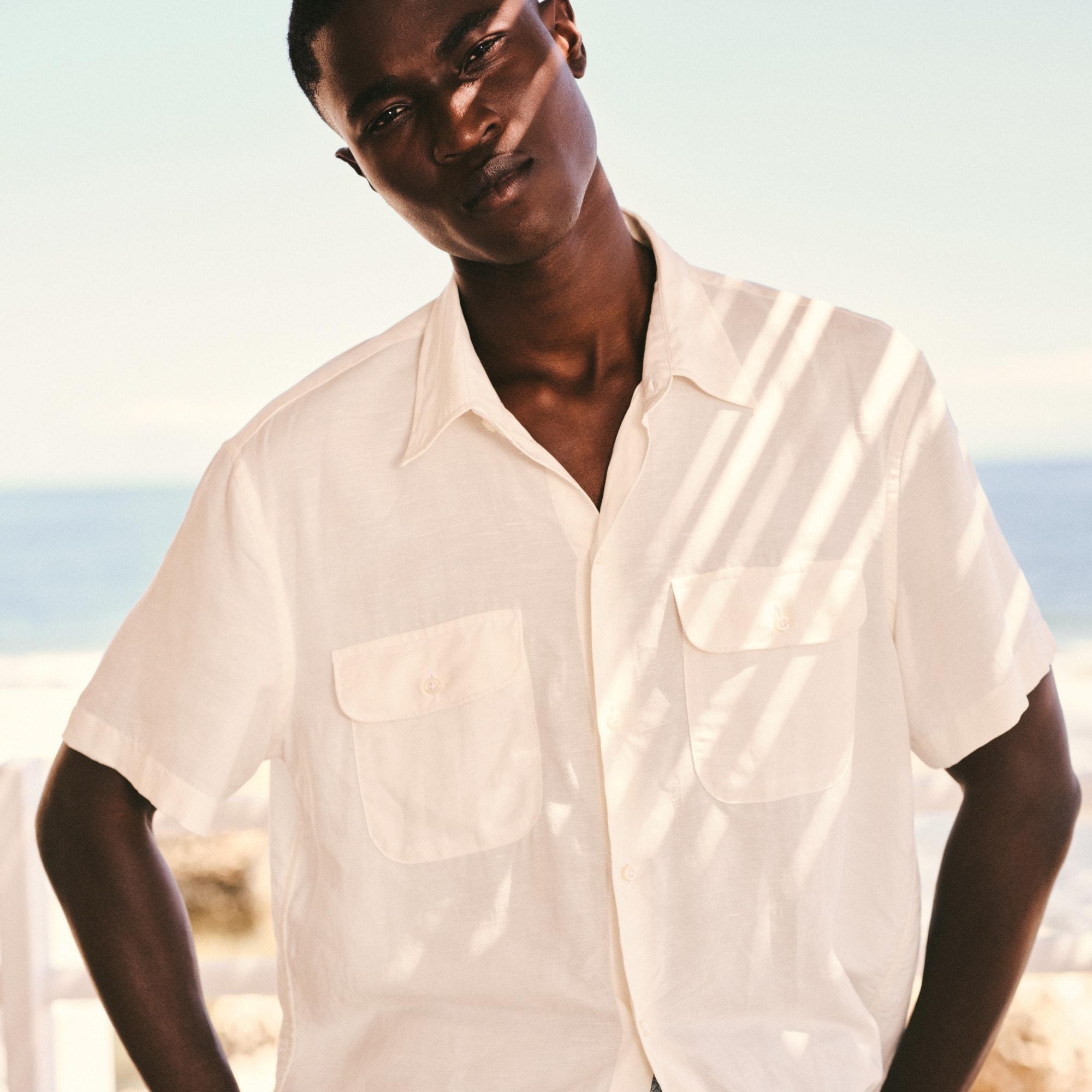 Short-sleeve viscose-linen blend shirt Product Image