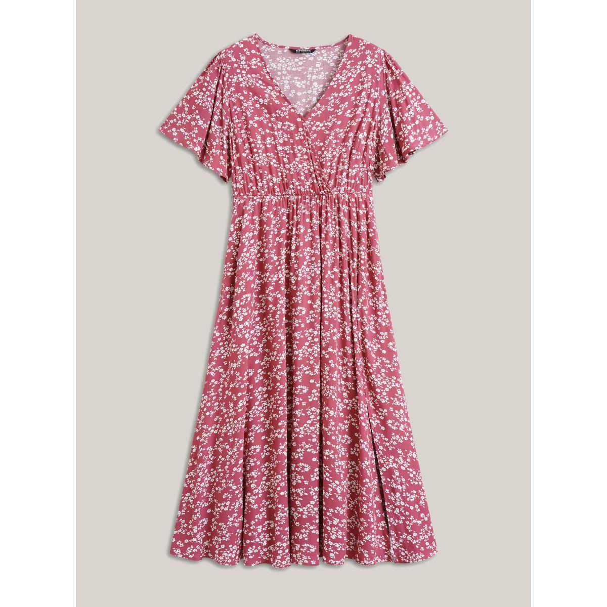 Ditsy Floral Printed Vintage Plus Size Women Vacation Long Dress Ruffle Sleeve Half Sleeve V Neck Pocket Elegance Dresses BloomChic Product Image