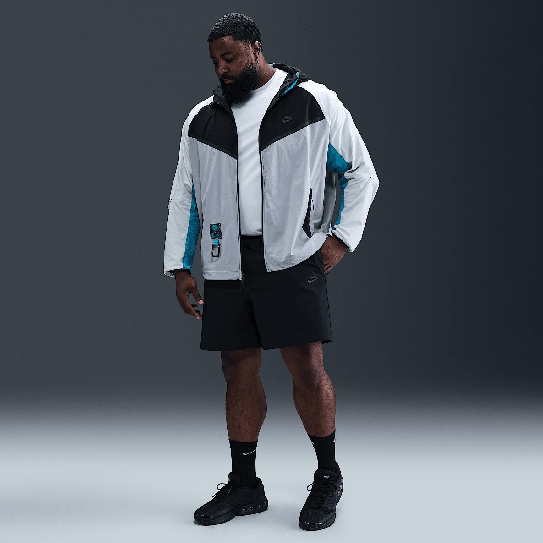 Nike Tech Men's Woven Shorts Product Image