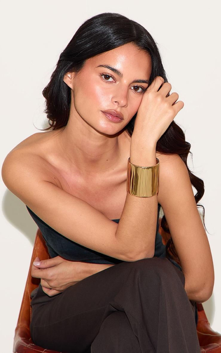 Gold Ridge Cuff Bangle Product Image