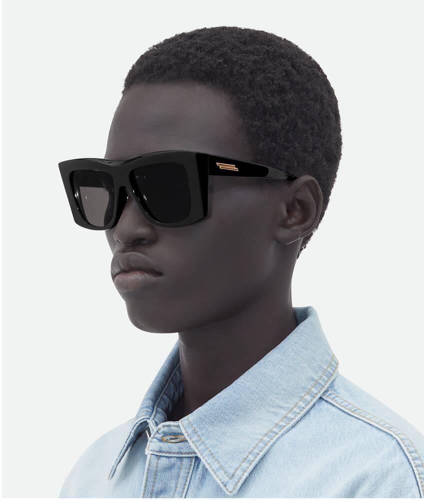 Women's Visor Recycled Acetate Square Sunglasses in Black / Grey Product Image