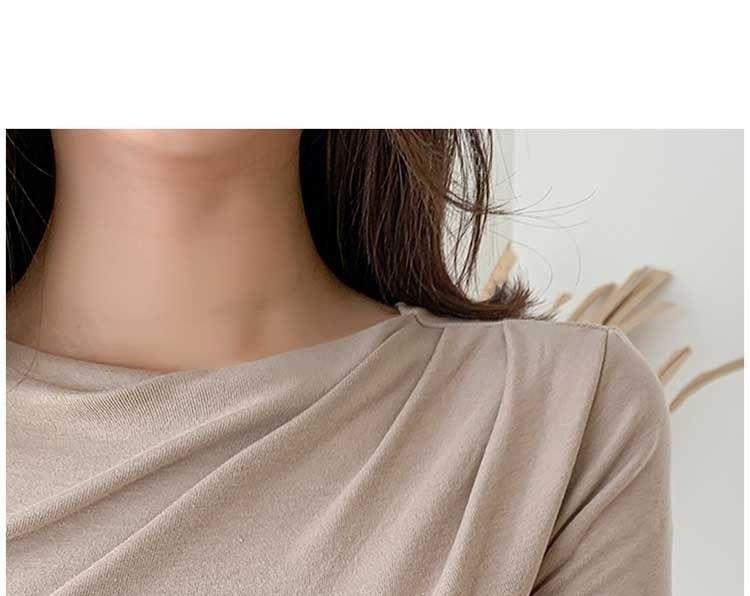 Long-Sleeve Crew Neck Plain T-Shirt Product Image