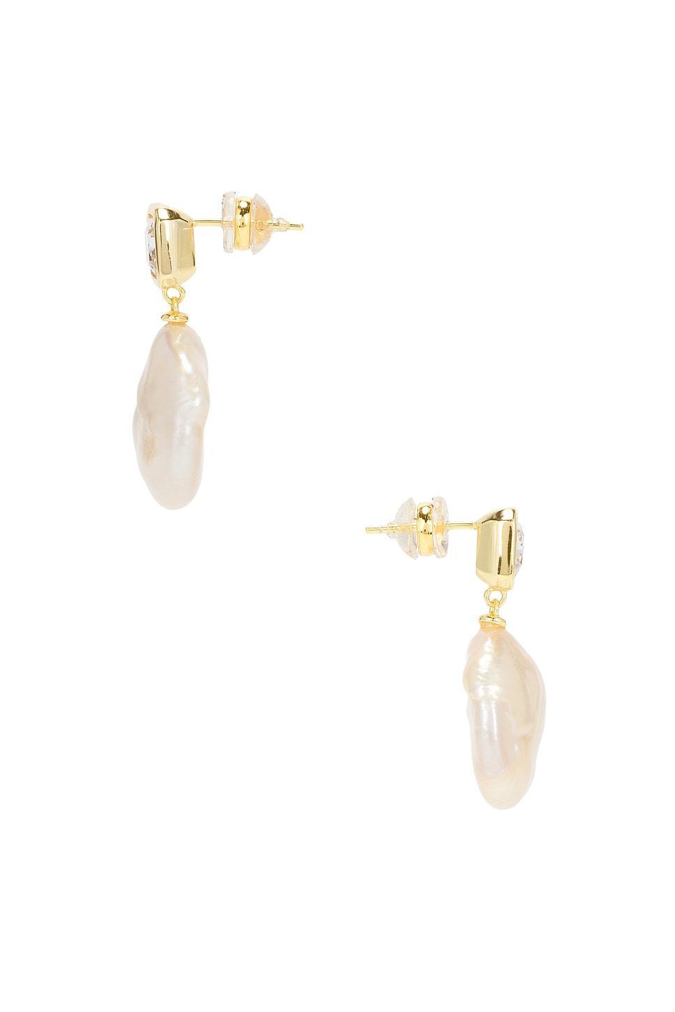 Emerald Baguette Cleo Earring SHASHI Product Image
