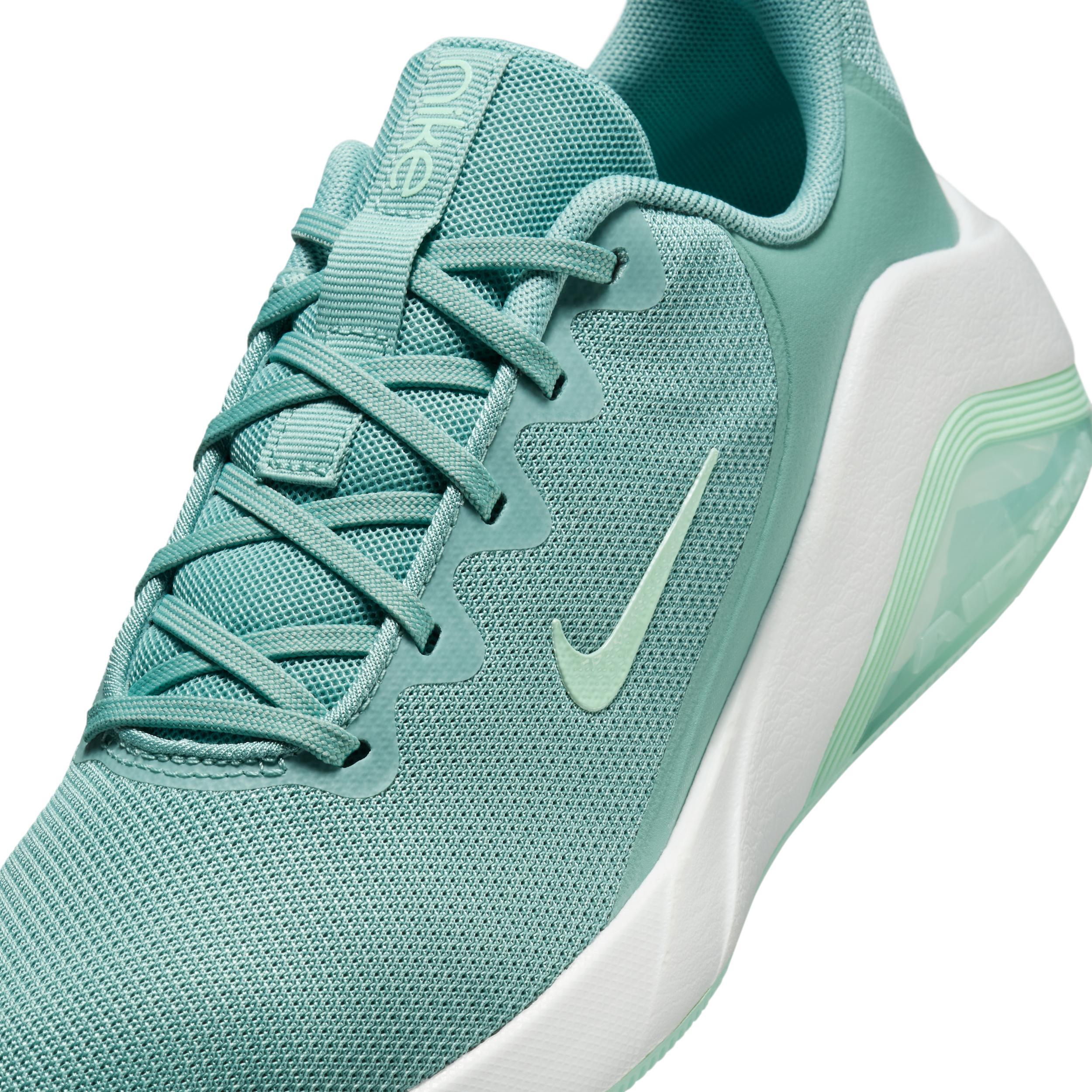 Nike Women's Bella 7 Workout Shoes Product Image