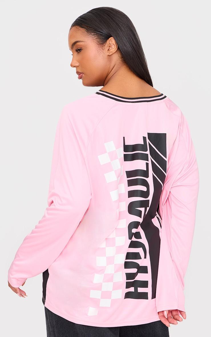 PRETTYLITTLETHING Plus Pink Studio Mode Short Sleeve Football T-shirt Product Image