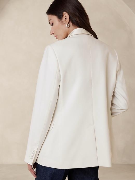 Barathea Relaxed Italian Wool Tuxedo Jacket Product Image