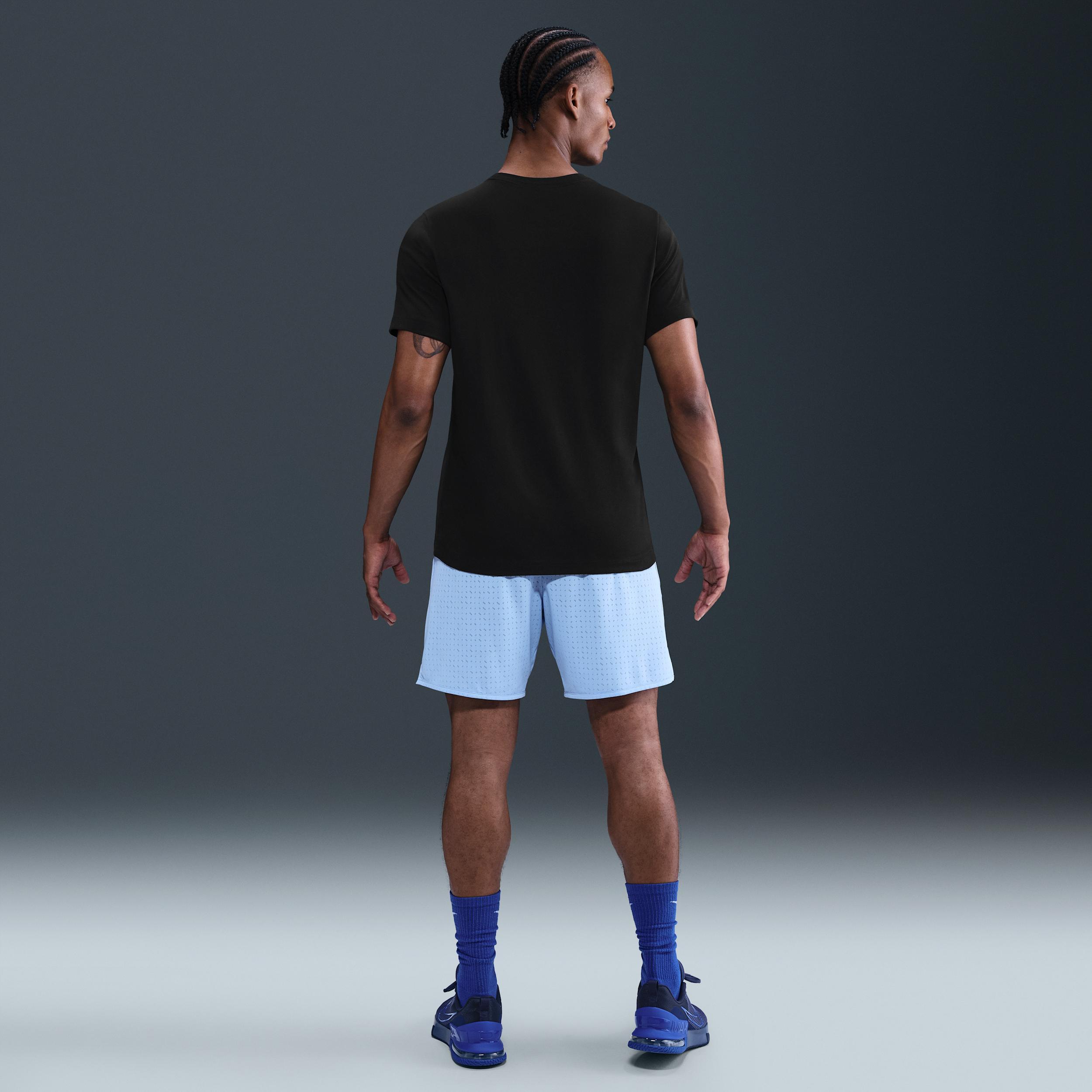 Nike Men's Dri-FIT Training T-Shirt Product Image