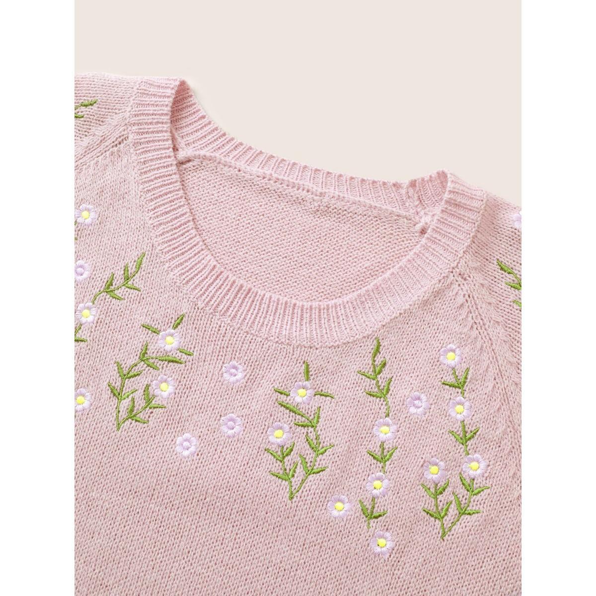 Plus Size Floral Embroidered Crew Neck Raglan Sleeve Pullover Lilac Women Elegant Long Sleeve Round Neck Everyday Pullovers BloomChic 30/6X Product Image