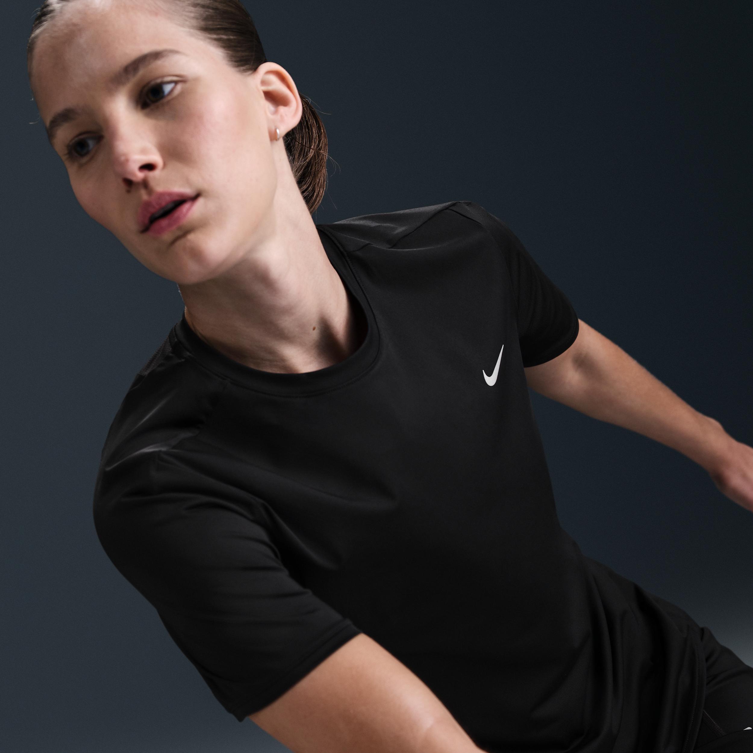 Nike Women's Swift Dri-FIT Short-Sleeve Running Top Product Image