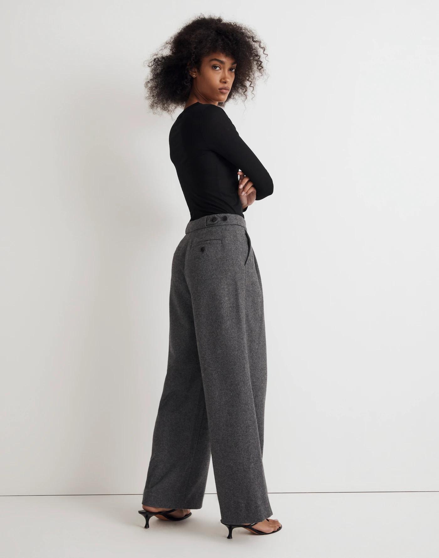 The Harlow Low-Slung Wide-Leg Pant Product Image