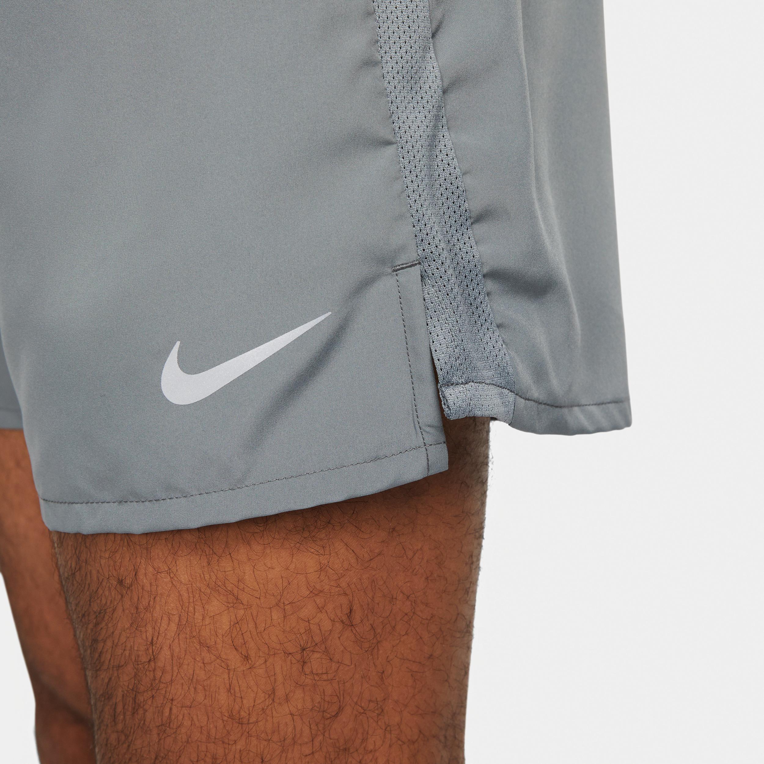 Nike Men's Challenger Dri-FIT 5" Brief-Lined Running Shorts Product Image