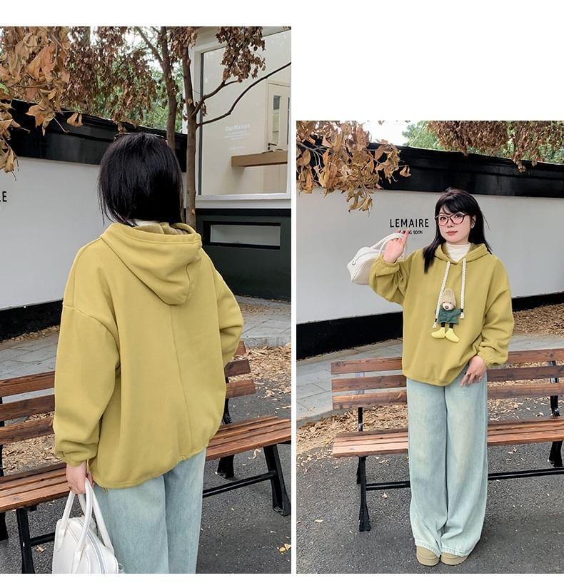 Plus Size Drawstring Round Neck Bear Applique Oversized Hoodie Product Image