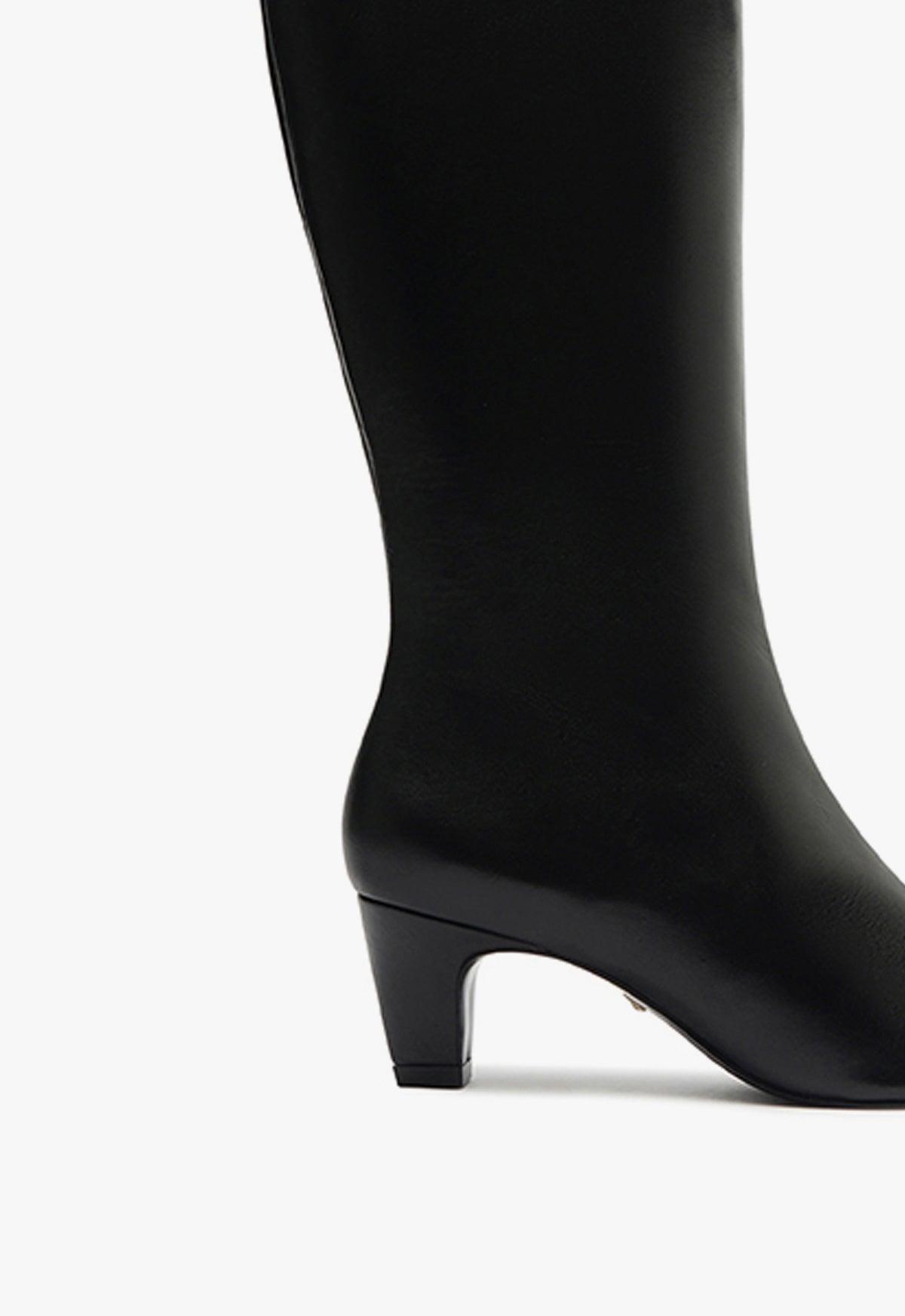 Dellia Up Boot Product Image