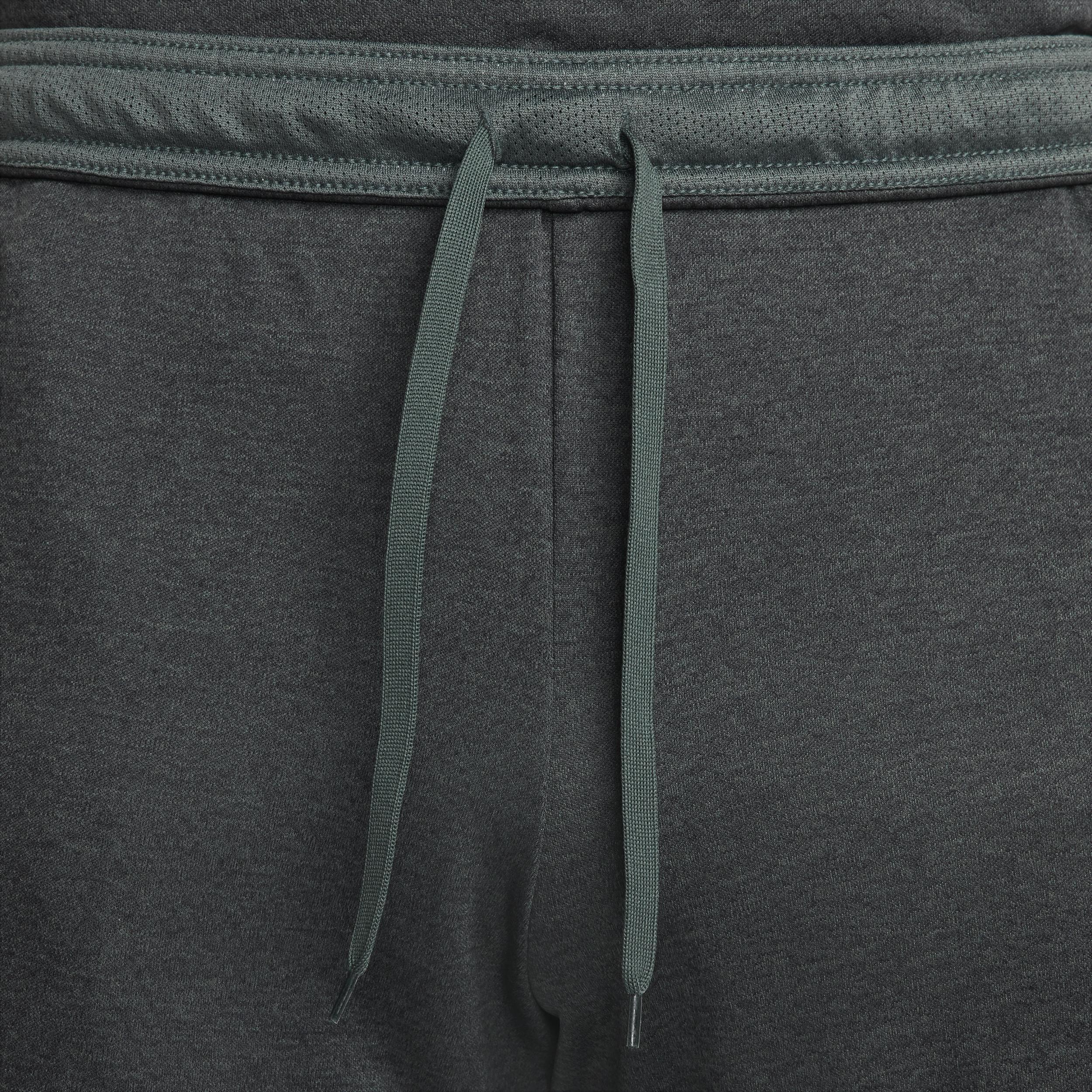 Nike Men's Academy Dri-FIT Soccer Shorts Product Image