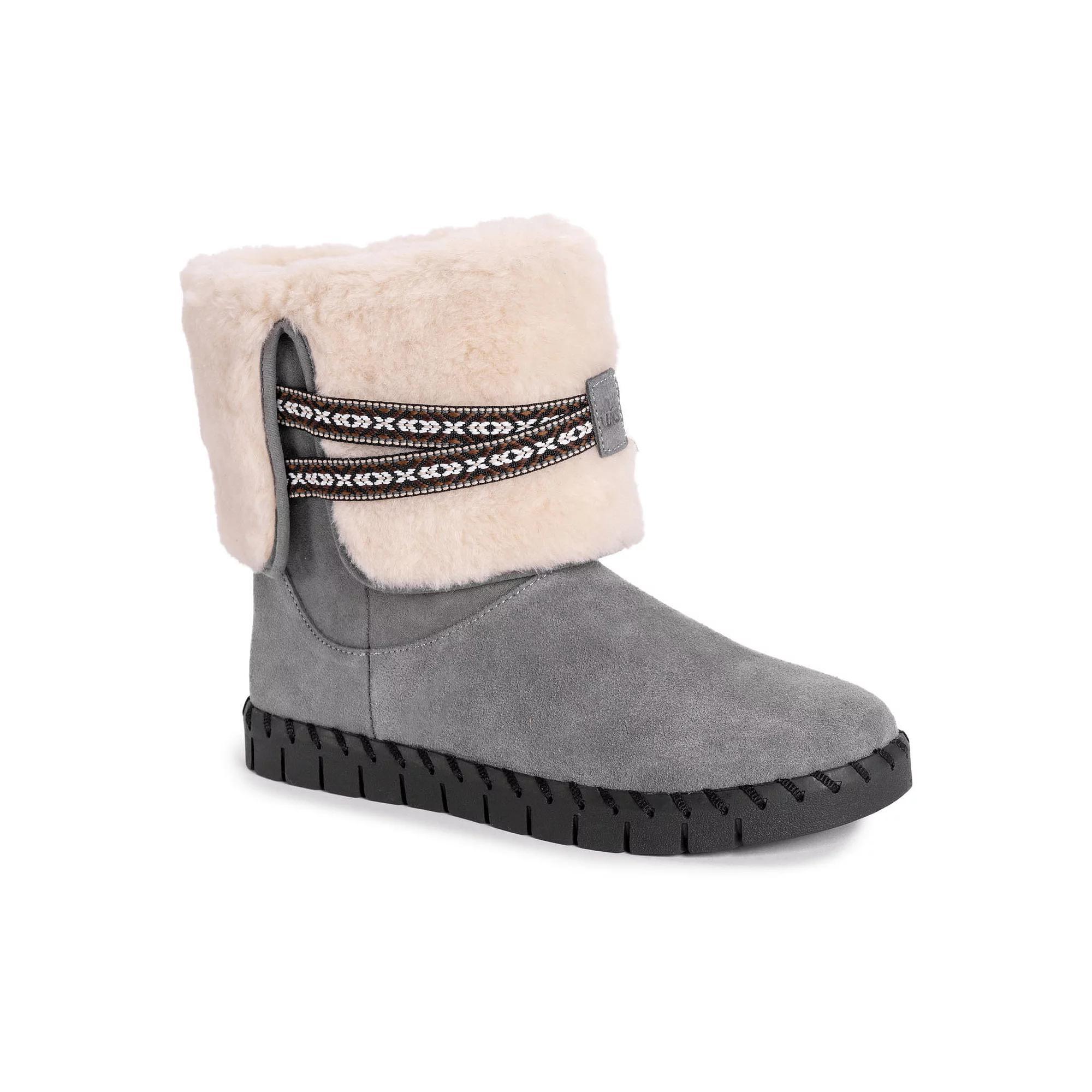 MUK LUKS Flexi Montauk Womens Faux-Fur Winter Boots Red Product Image