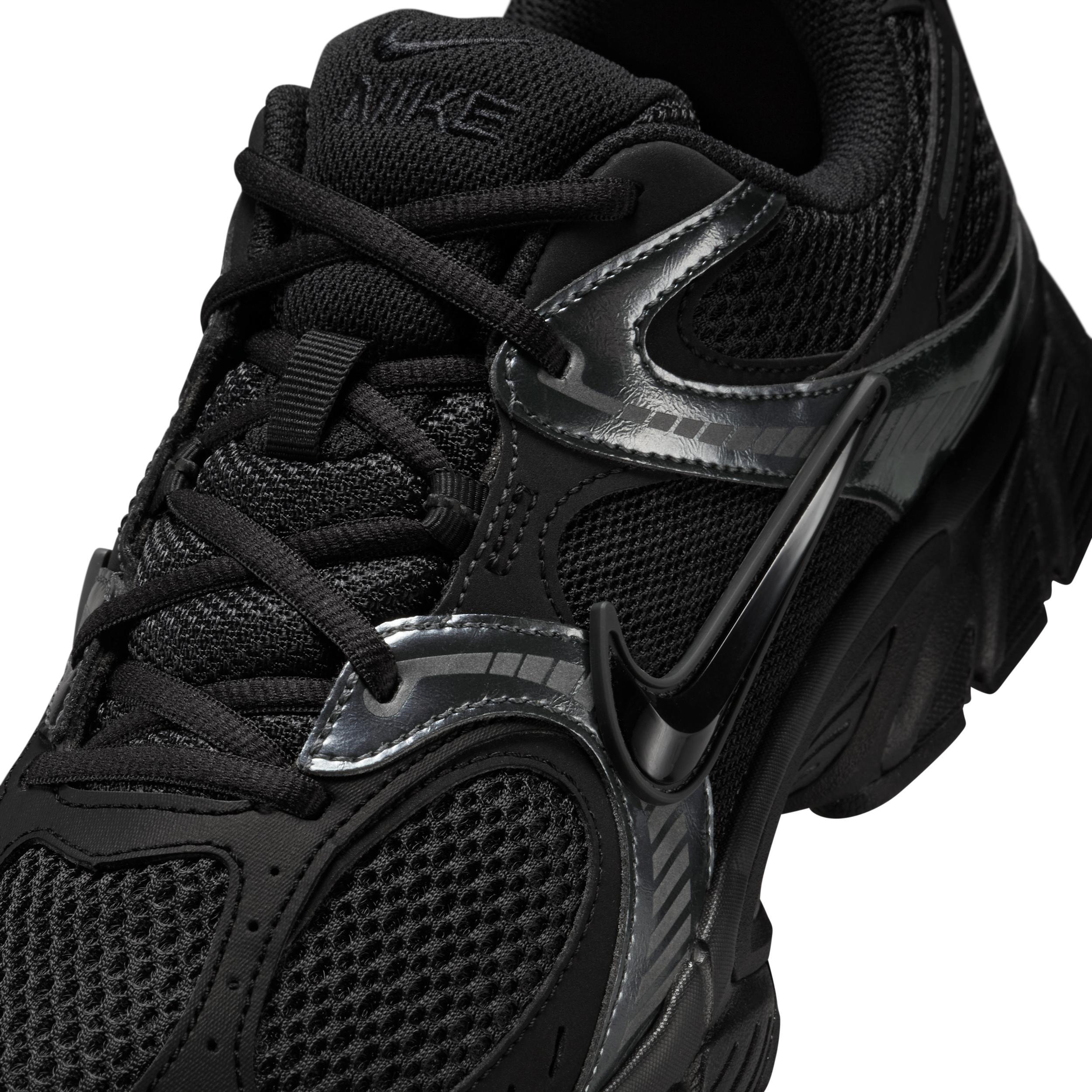 Nike Men's V5 RNR Shoes Product Image