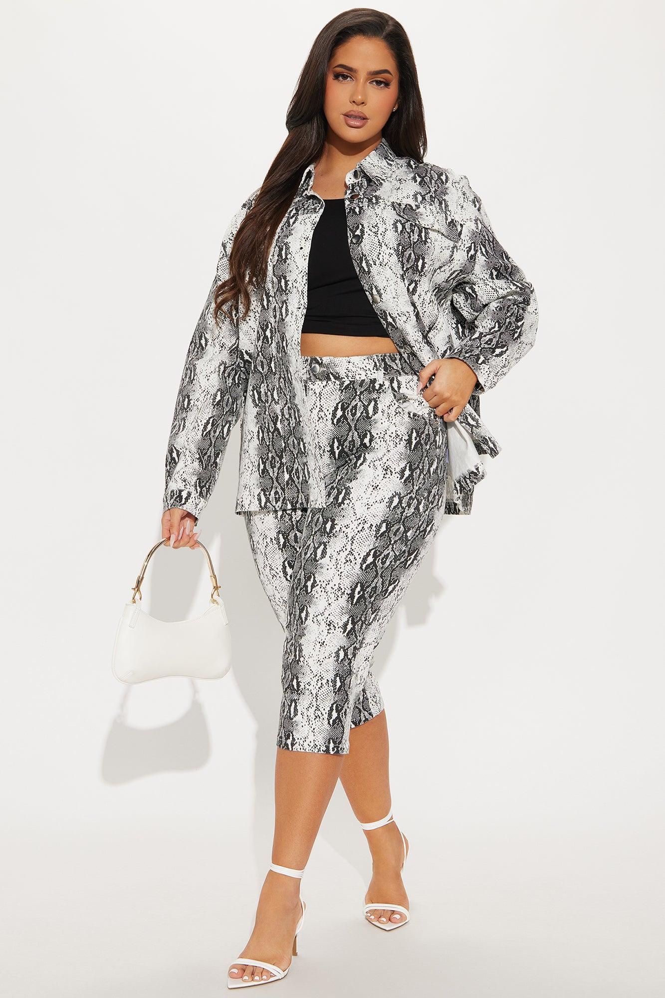 Blanca Snake Print Capri Set - White/combo Product Image