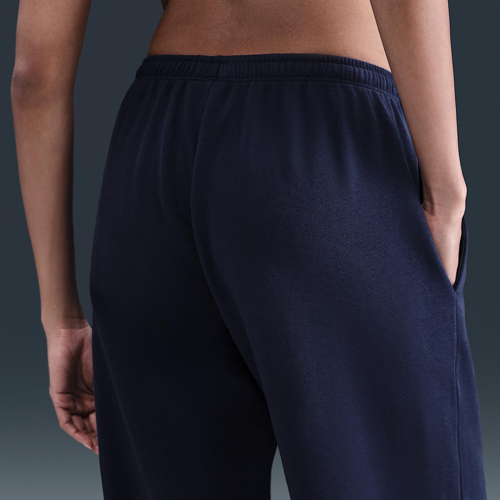 Women's Nike Sportswear Chill Terry Mid-Rise French Terry Open-Hem Sweatpants Product Image
