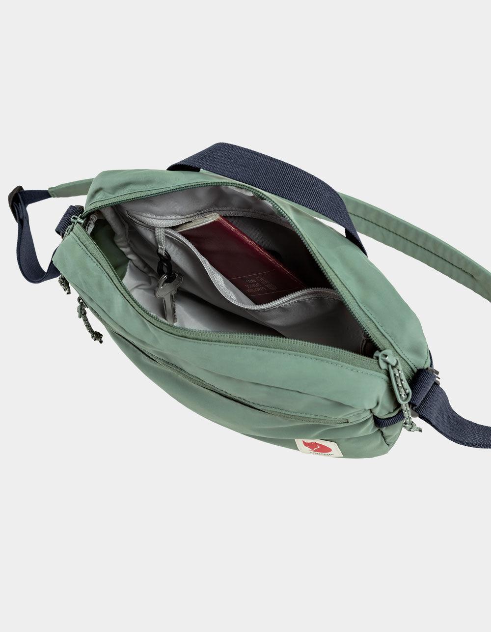 FJALLRAVEN High Coast Crossbody Bag Product Image
